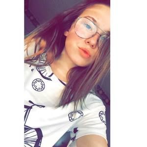 Meet your Posher, Natalie